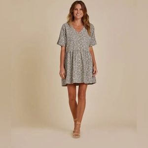 Rylee and Cru Women’s Button Down Jersey Dress!